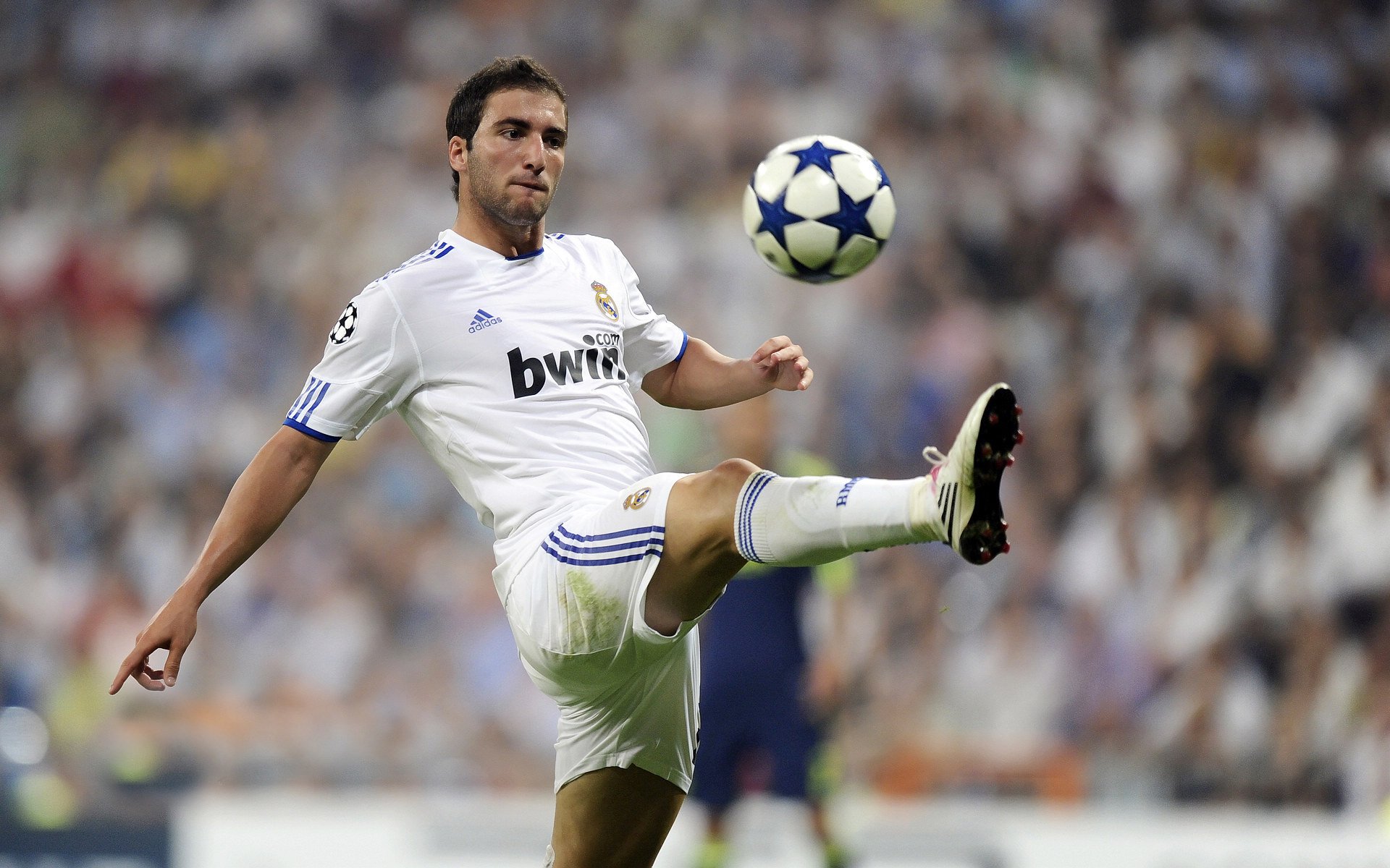 九游网-五大联赛历史传控比对比看战术演进轨迹，五大联赛历史出场纪录